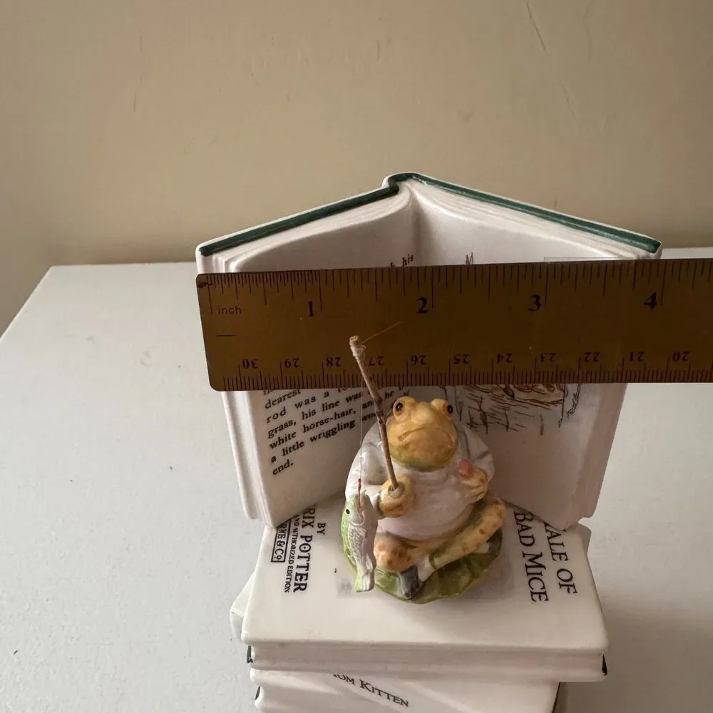 1985 Beatrix Potter Rotating Music Box Jeremy Fisher Frog Fishing Schmid
